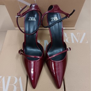 2024 Autumn New Women's Shoes Wine Red Lacquer Leather Pointed Shallow Mouth High Heels Muller Shoes One Button Thin Strap High Heels