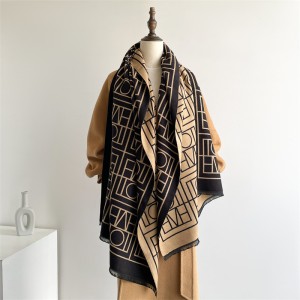 Korean version new geometric fashion double-sided imitation cashmere scarf, warm long scarf, high-end and versatile, warm and thick scarf for keeping warm