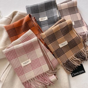 British plaid scarf for autumn and winter women, Korean style atmosphere, neck protection and warmth, 2024 new plaid couple's style