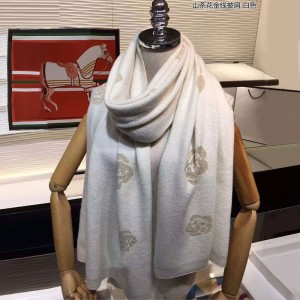 Xiaoxiangfeng popular camellia imitation cashmere scarf, women's shawl decoration, Korean version double-sided embroidery high-end scarf