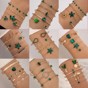 European and American new minimalist metal imitation emerald inlaid diamond bracelet full of diamonds square diamond heart bracelet fashionable four piece set for women