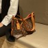 2024 New Light Luxury Simple Leather Vintage Flower Vintage Tote Bag Large Capacity Commuter Premium Single Shoulder Crossbody Bag