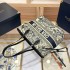 DIAOLUN new high-end embroidered zoo tote bag, large capacity commuting shopping bag, single shoulder handbag