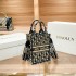 DIAOLUN brand's new p embroidery small tote phone bag, single shoulder crossbody handbag, women's fashionable bag