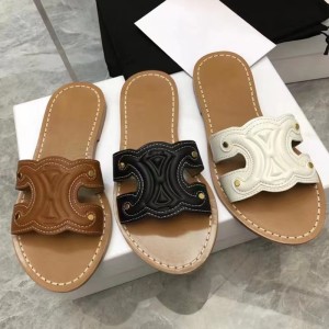 Triumphal Arch One Word Slippers for Women's Outdoor Wear 2023 Spring New Edition Genuine Leather Embroidered Thread Embossed Flat Bottom Beach Sandals