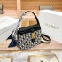 2023 DIAOLUN bag women's cross-border new fashionable, versatile, high-end, niche design crossbody carrying small square bag