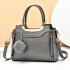 2024 new Korean version large capacity women's bag, fashionable and simple single shoulder crossbody bag, middle-aged mother bag, plaid temperament bag