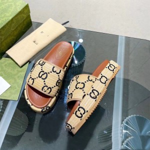 2023 Summer European Station New G Home Thick Bottom Waterproof Platform Women's Shoes Sponge Cake Bottom Casual Versatile One Word Slippers