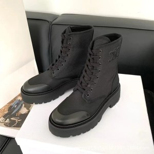 2022 new Arc de Triomphe thick soled raised Martin boots women's leather retro strap short boots British versatile motorcycle boots