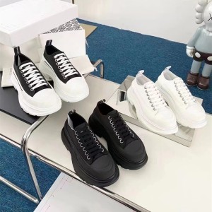 High version McQueen white shoes for women 2022 new model with sponge cake thick sole height increasing casual versatile low top canvas dad shoes