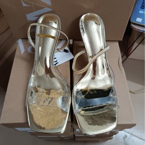 ZA2024 Autumn New Product: Women's Shoes with a Golden Straw Style, Thin Heels, Plastic Sexy Fashion Sandals