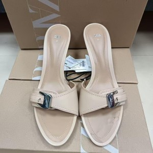 ZA2024 Summer New Product Women's Shoes Beige Buckle Decoration Leather Fine Middle Heel Muller Shoes Sandals Temperament Outerwear Cool Trailer