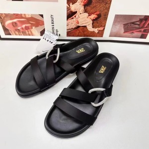 Z Home Summer New Product 2024 Foreign Trade Fashion Round Head Thick Bottom Cross Water Diamond Buckle Decoration Versatile Casual Cool Slippers for Women