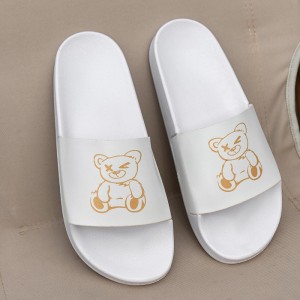 Cross border popular internet celebrity trendy game, internet celebrity cool slippers for couples, summer violent bear outdoor, indoor, and poop like sandals