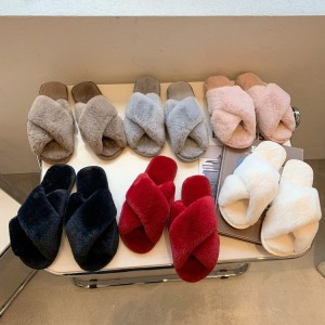 Foreign trade hairy cotton slippers for women 2022 autumn and winter new style women's flat bottomed open toe home cross plush slippers wholesale