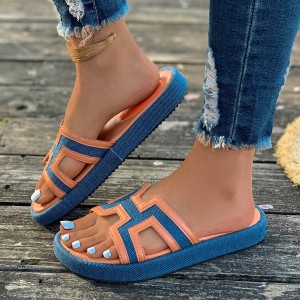 Cross border summer new round toe thick soled H-shaped slippers for fashionable outerwear, one foot pedal splicing color women's beach sandals