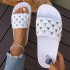 Cross border popular internet celebrity women's fashionable casual slippers in a single drag, comfortable and versatile, wear-resistant slippers