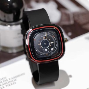 New Fashion Student Korean Edition Minimalist Women's Watch Male Couple Trendy Japanese Casual Silicone Tape Quartz Watch