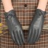 Top layer genuine leather gloves for women in winter, thickened and warm Korean version, hand repair, driving, cycling, sheepskin gloves, windproof