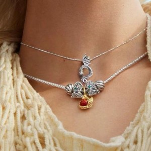 Pan Family Power Game Series Dragon Pendant Necklace Neck Decoration Pav é Concealed Colorful Heart shaped Clavicle Chain DIY