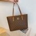 High end internet celebrity 2024 summer new large capacity fashionable vintage single shoulder bag classic versatile hand-held tote bag