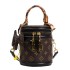 Advanced bucket bag 2024 new cylindrical crossbody bag with niche design, popular high-end and stylish handheld bucket bag