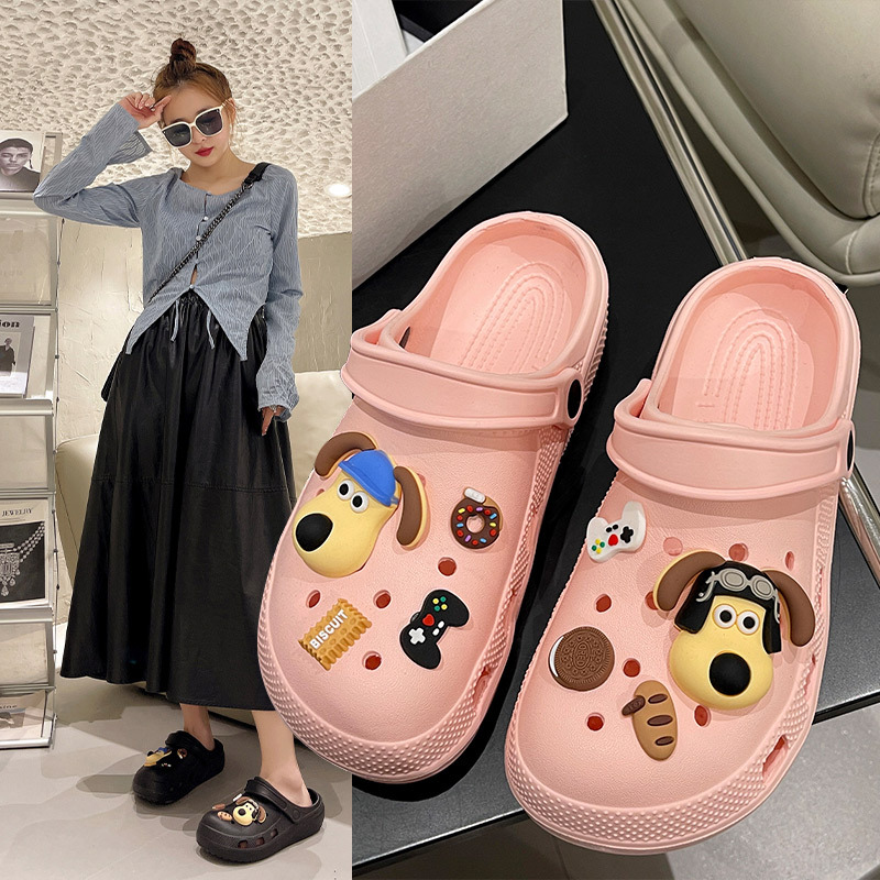 Cave shoes for women's summer wear, 2023 summer new cartoon cute puppy trend versatile hooded slippers