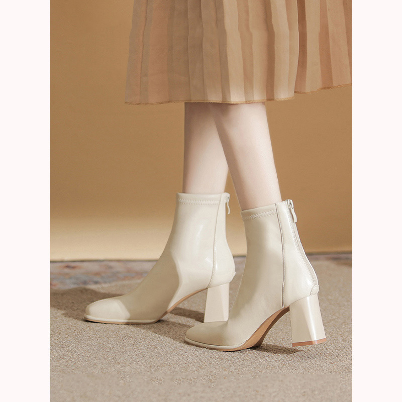 White Martin boots for women in spring and autumn 2024, new style with thick heels and short boots, British style for women, slim and winter with plush boots