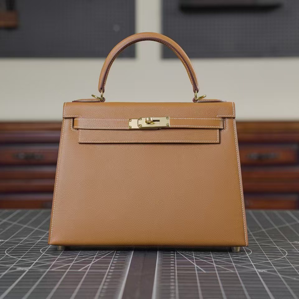 2025 new spring and summer fashion cowhide high-end leather Kelly bag, palm pattern crossbody handbag, small bag for women