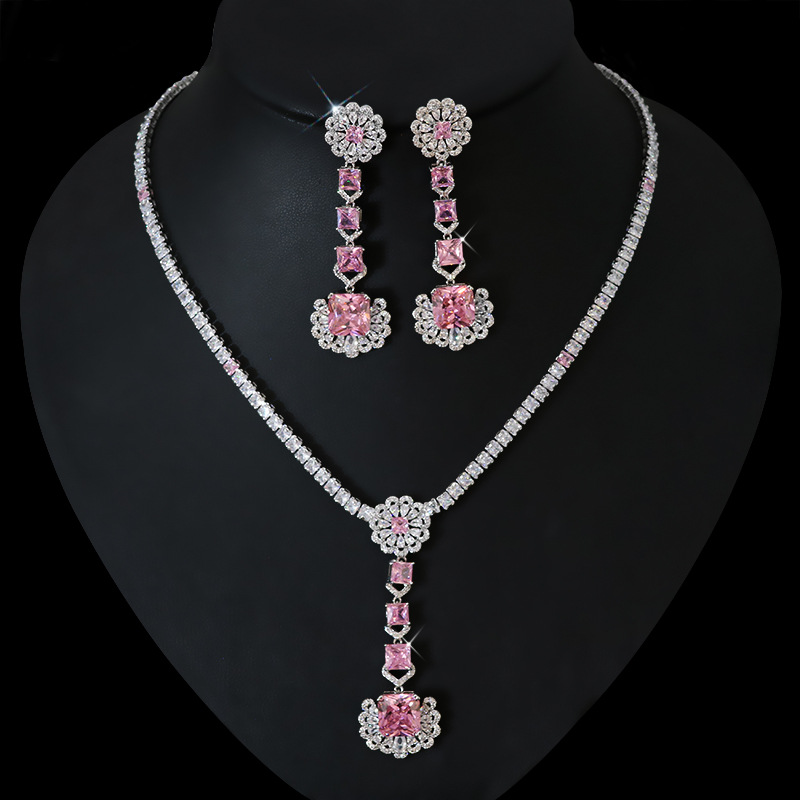 High end jewelry, light luxury, high-end zircon pendant necklace, earring set, bride's wedding dress, luxurious temperament, formal dress accessories