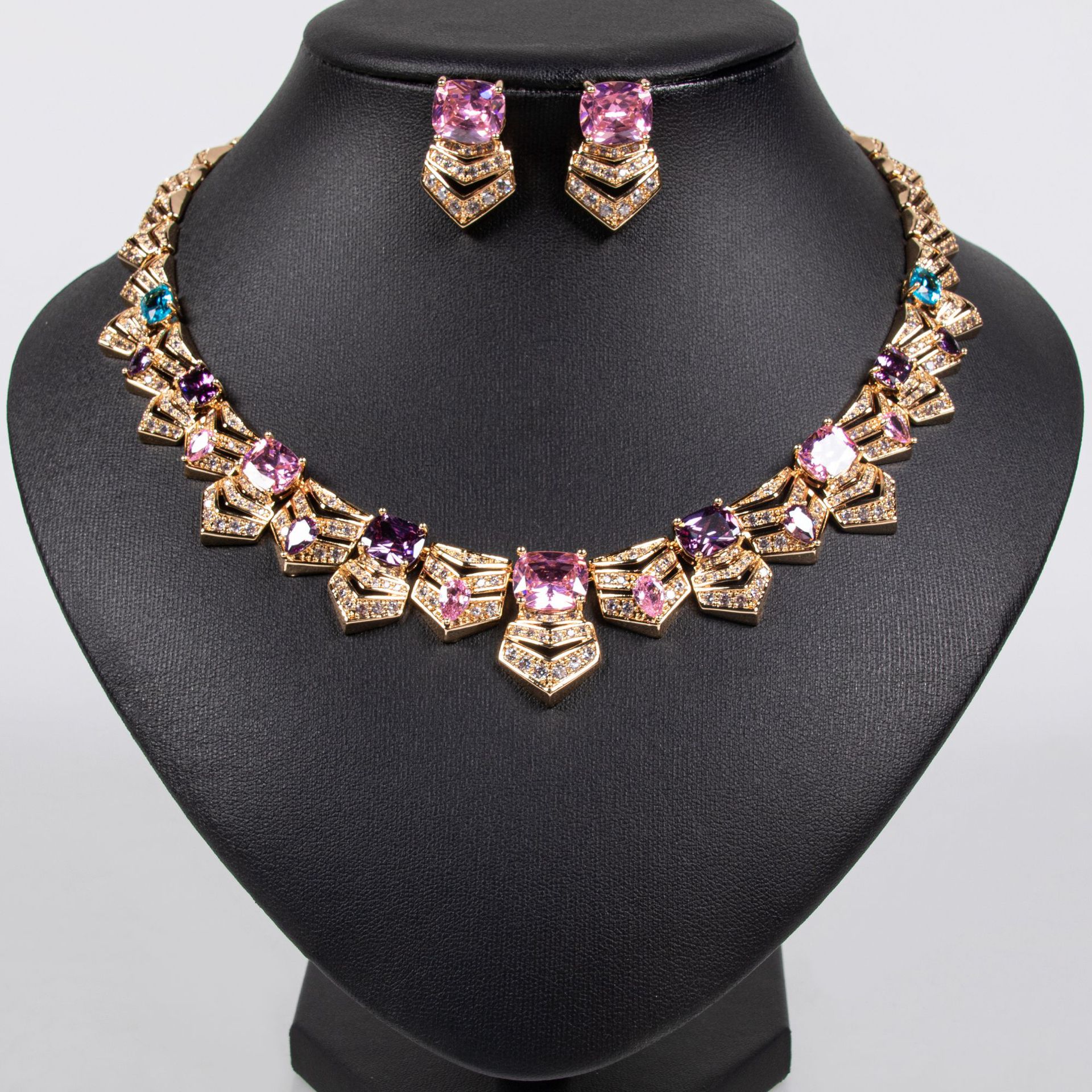Cross border popular bridal jewelry necklace, fashionable zircon high-end jewelry, women's necklace earrings, high-end two-piece set