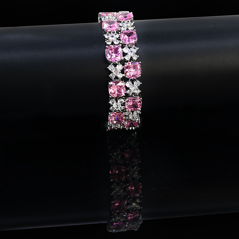 Cross border popular hip-hop zircon flower bracelet for girls, niche Korean minimalist and personalized DIY best friend bracelet