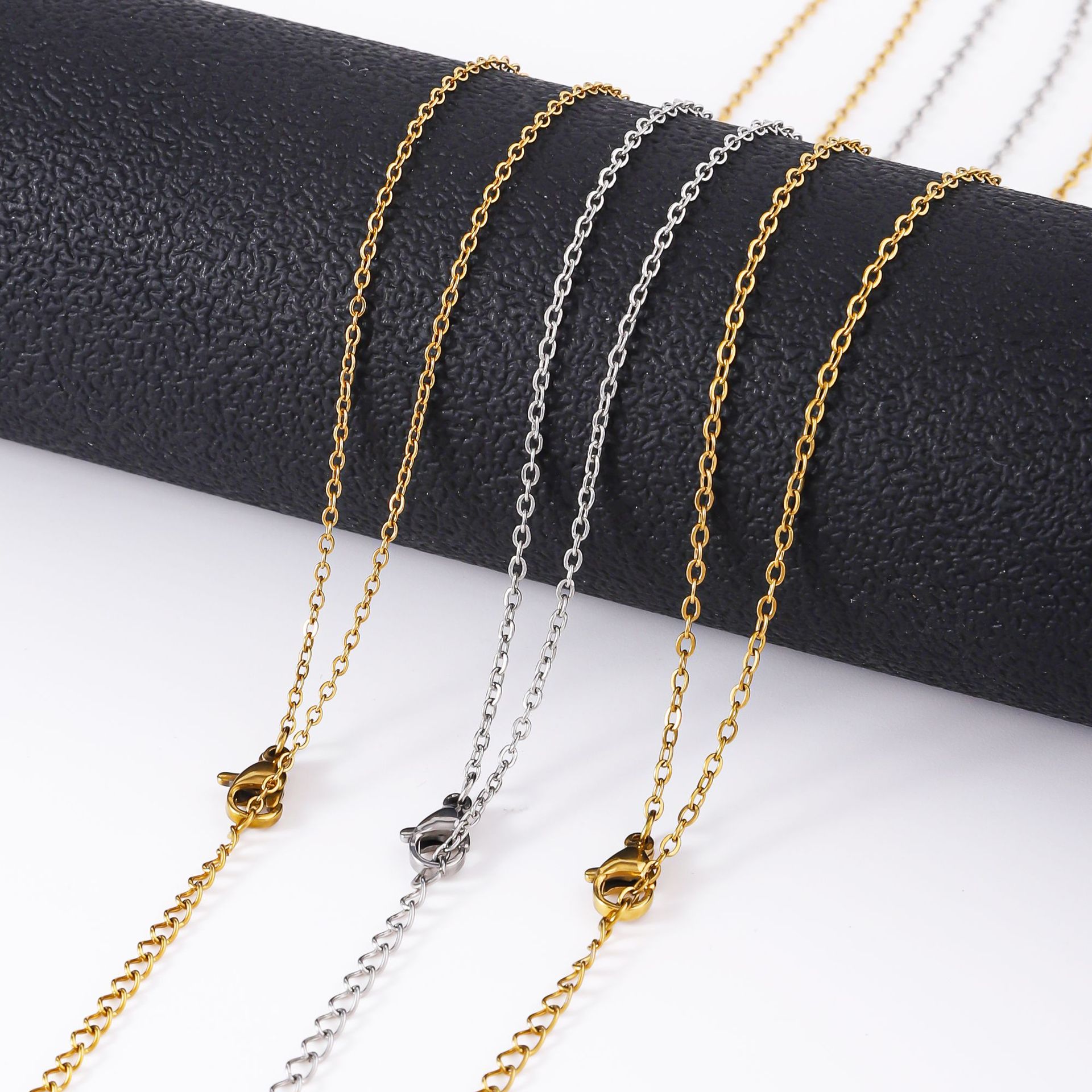 Stainless steel hammer cross chain fine chain jewelry accessories necklace handmade DIY production basic chain spot wholesale