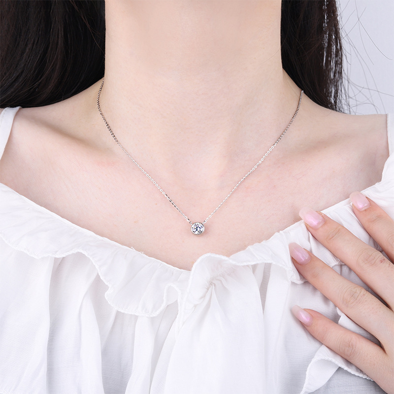 Silver jewelry source in stock, directly supplied with inlaid moissanite bubble pendant with chain S925 silver plated rose gold necklace