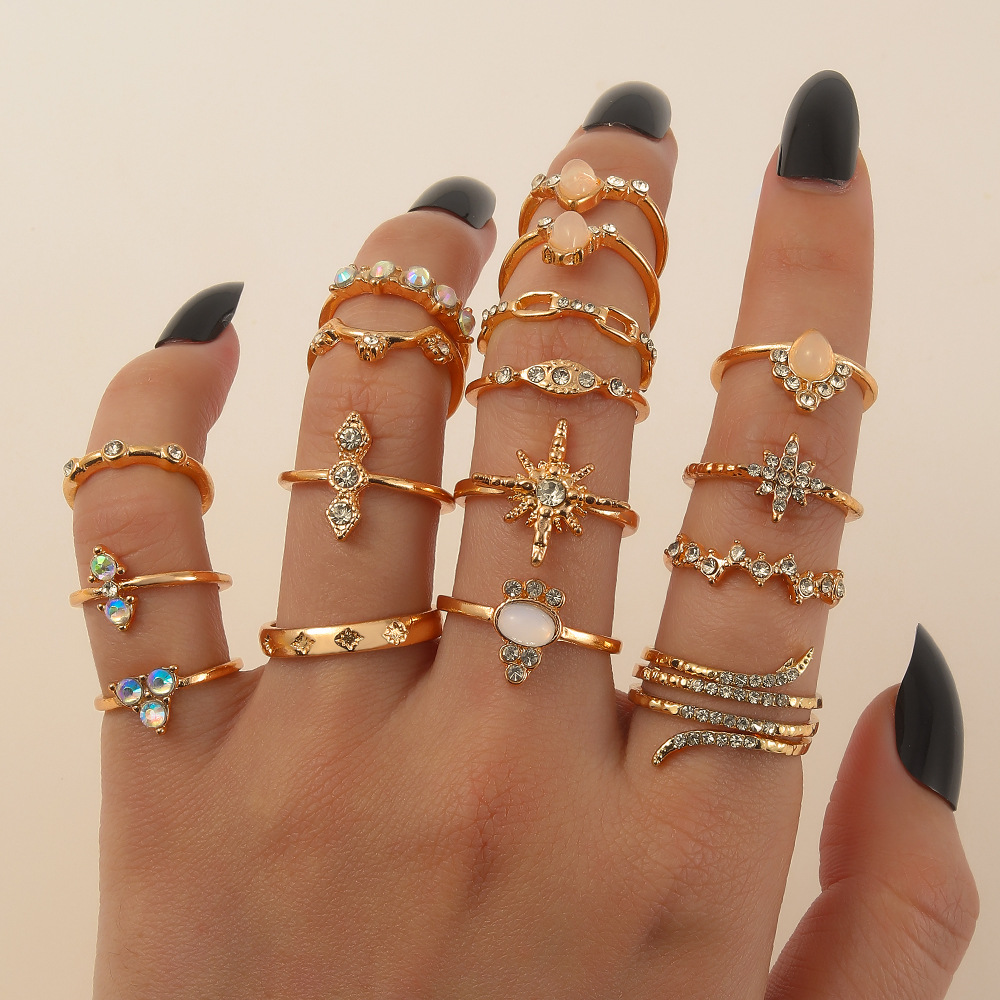 European and American Cross border Multi Joint Ring Set 17 piece Retro Ring Set with Diamond and Six Star Set Ring Wholesale