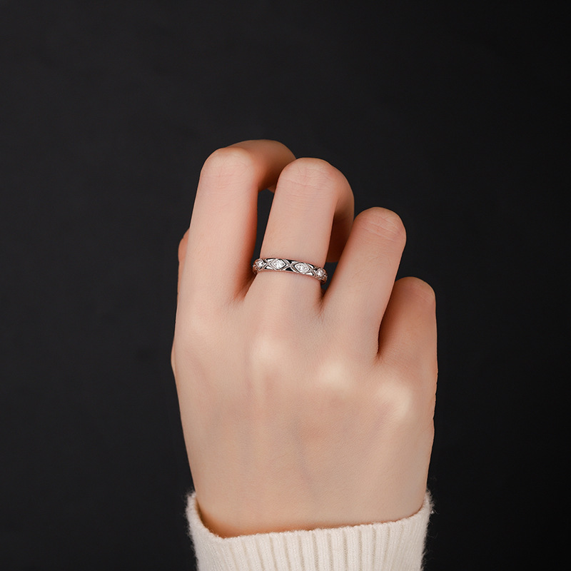 Cross border hot selling 925 silver moissanite diamond grid patterned ring full of diamonds exquisite fashion versatile moissanite pure silver ring batch