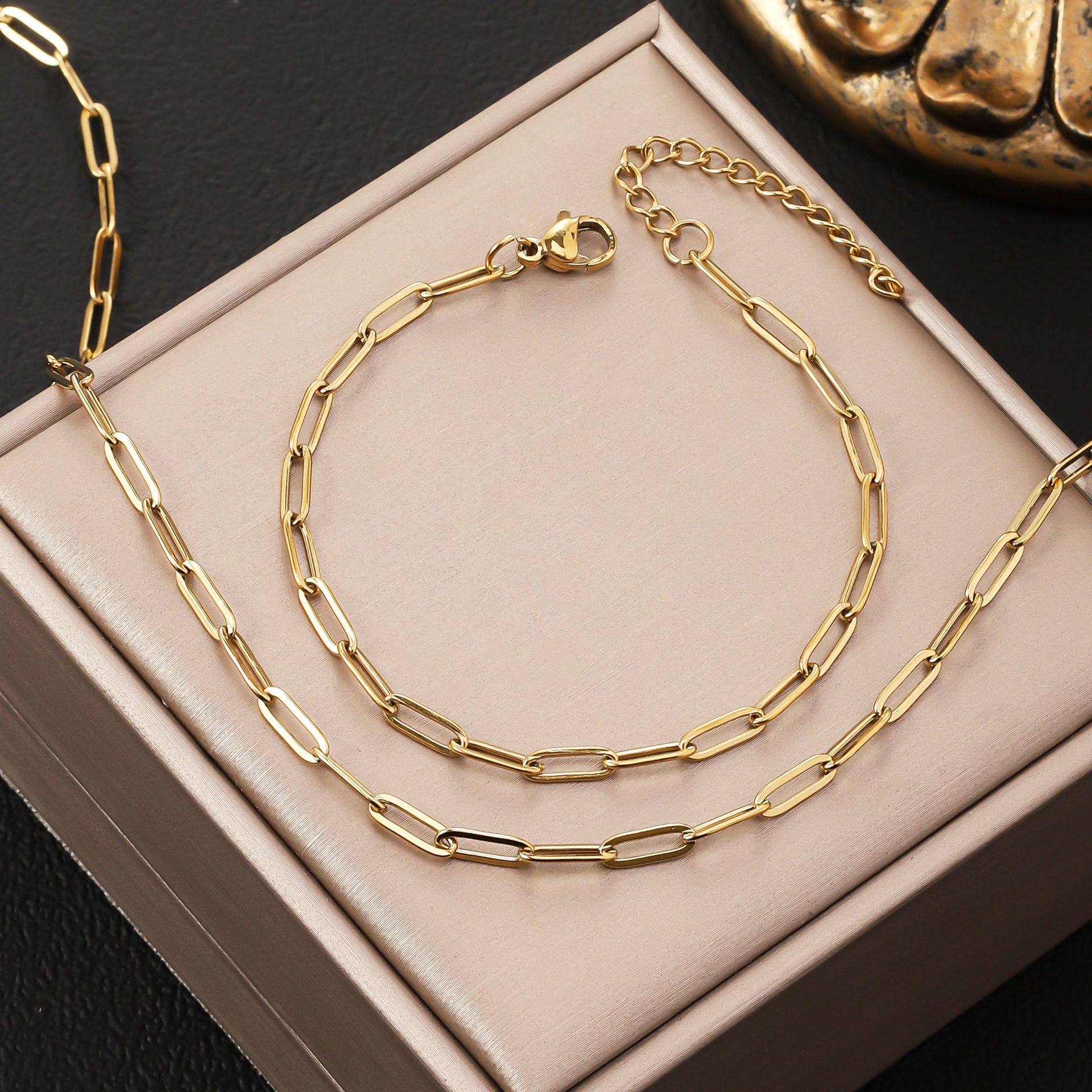Stainless steel flat wire long cross chain necklace DIY accessory with chain that does not fade cross-border women's titanium steel necklace