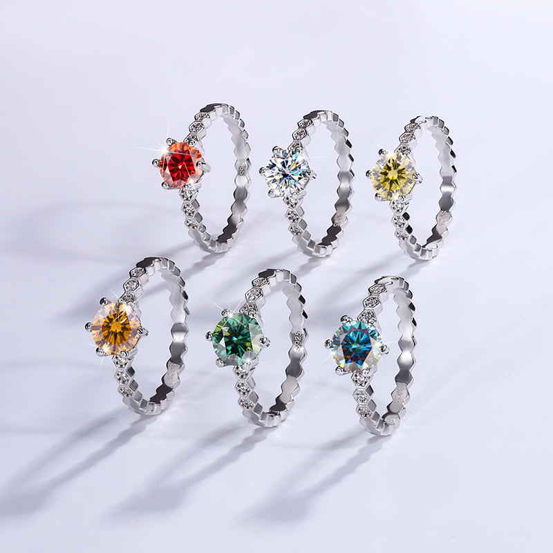 Moissanite S925 pure silver plated with PT950 gold honeycomb six claw Korean style fashionable classic ring wholesale by female manufacturer