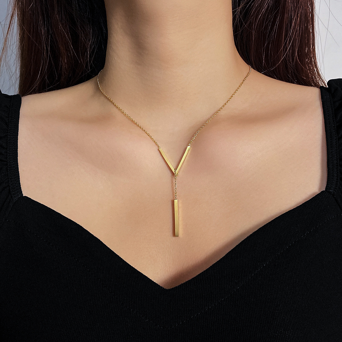 DANKA new style temperament V-shaped tassel long necklace for women with a sense of luxury, niche design, collarbone chain, sweater chain, trendy
