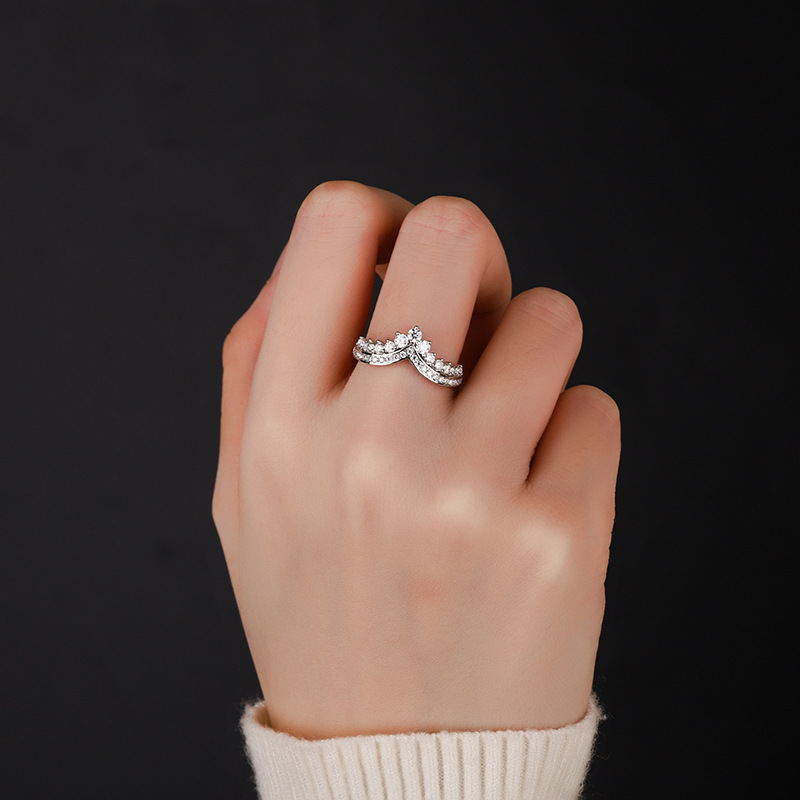 S925 Silver Mozambique Diamond Ring Princess Crown Fashion Women's Ring Temperament Girl Ring Stacked Handmade Live Cross border