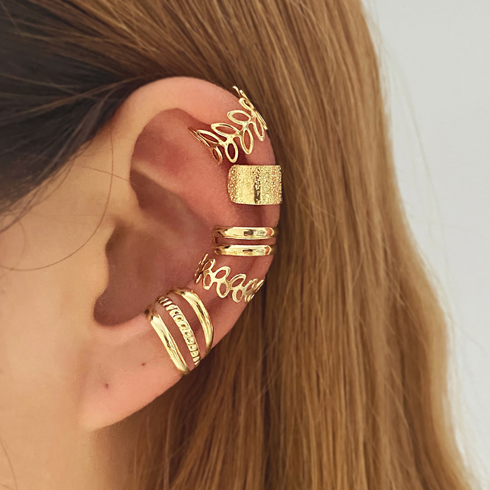 Cross border retro C-shaped ear clip five piece set without ear holes, multi-layer hollow tree leaf earrings, personalized earrings and earrings wholesale