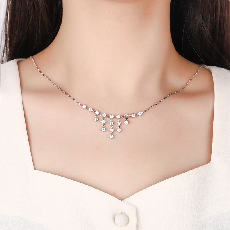 S925 pure silver tassel moissanite necklace for female internet celebrities, exquisite and noble atmosphere, Star River Waterfall women's collarbone chain, cross-border light luxury
