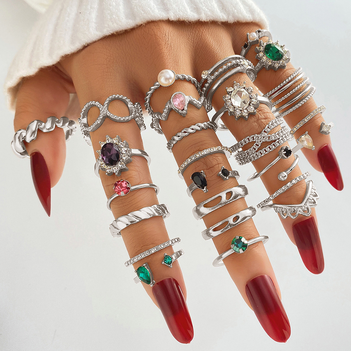 European and American Cross border New Simple Color Gemstone Set Ring Art Retro Butterfly Serpentine Ring 30 Piece Set Combination