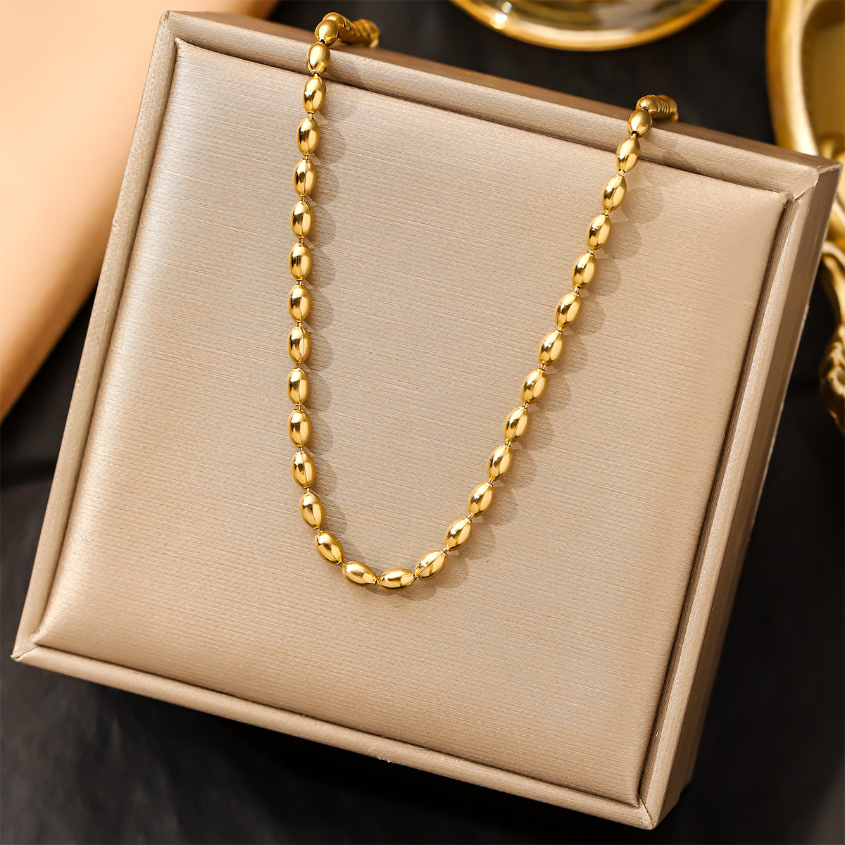Titanium steel round bead chain necklace, European and American cross-border women's 18K gold plated lock bone chain, versatile and non fading stainless steel necklace