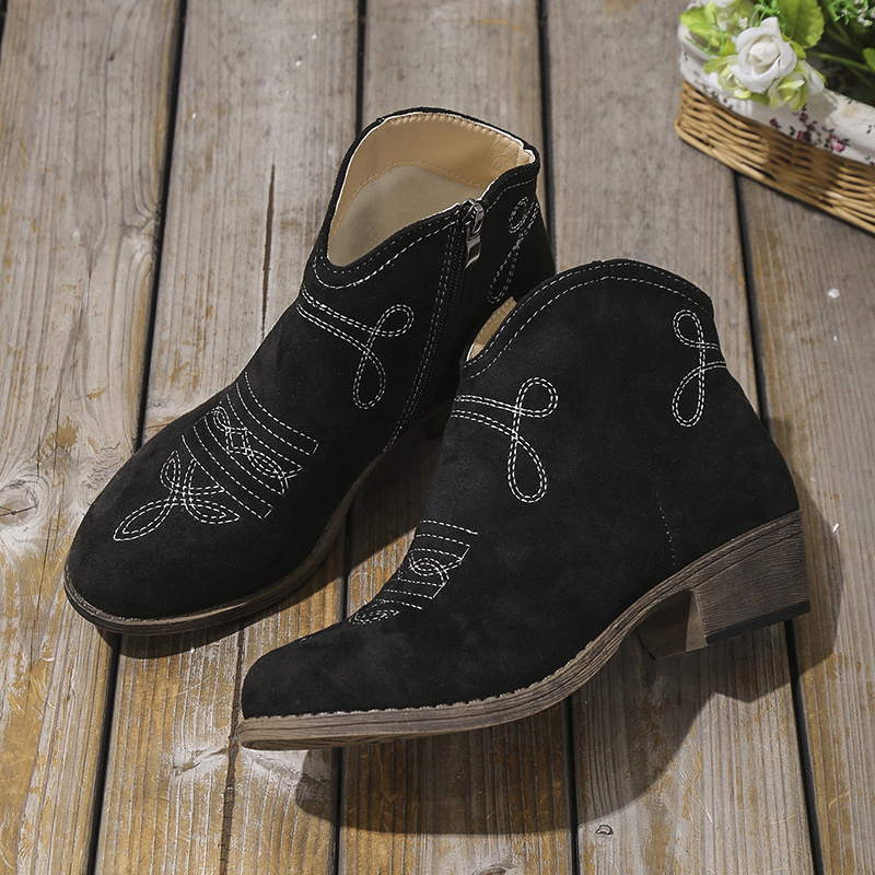 Fall/Winter 2022 New Low Heel Martin Boots Women's Round Head Large 43 Embroidered Women's Short Boots V-neck Square Heel and Bare Boots