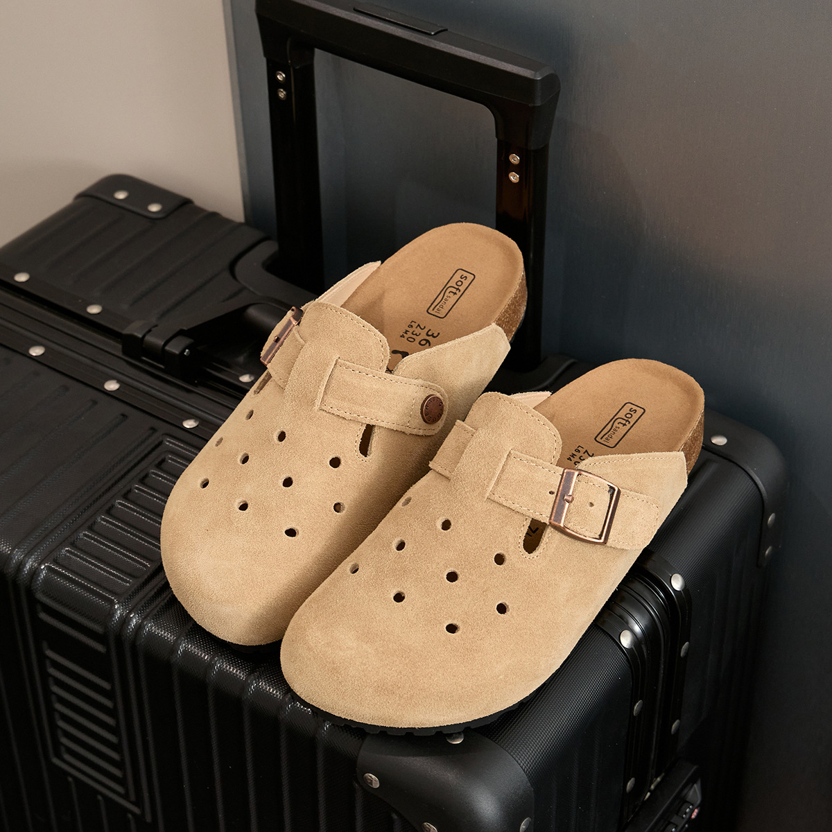 Cave shoes, genuine leather Boken shoes, thick soled slippers, summer outdoor flat shoes, Japanese retro one foot sandals, women's shoes