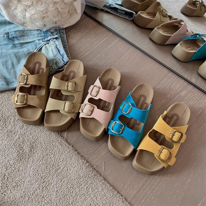 Real leather Boken thick soled height increasing women's slippers for summer 2025, slip resistant beach shoes for outdoor wear, and Boken cool slippers for one foot on