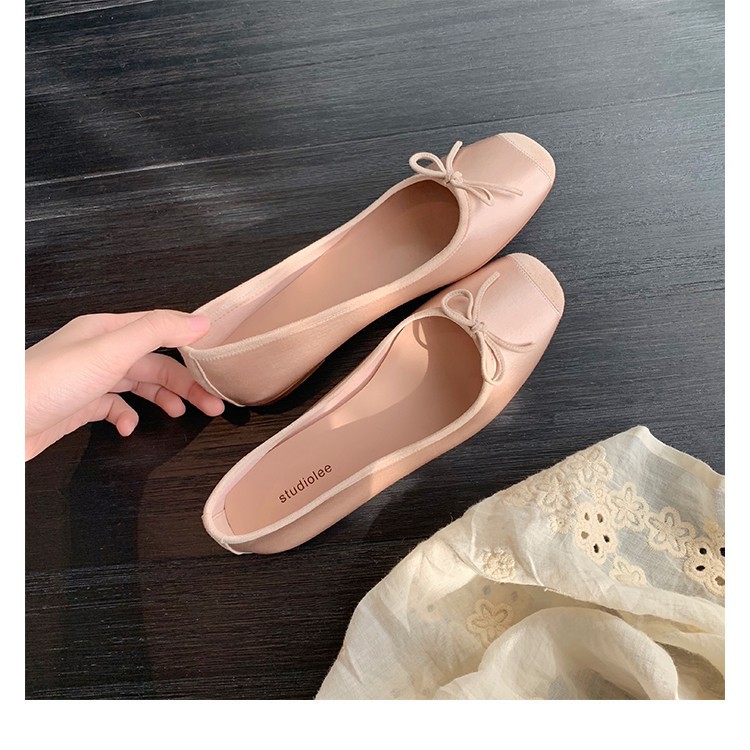 Grape Mom Same Style Bean Single Shoes Female 2025 Autumn New Shallow Mouth Ballet Pregnant Women Flat Shoes Thick High Heels