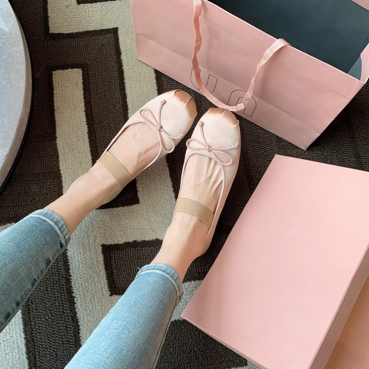 Sheepskin ballet shoes, genuine leather, French fairy bow, silk round toe single shoes, women's flat ballet Mary Jane shoes