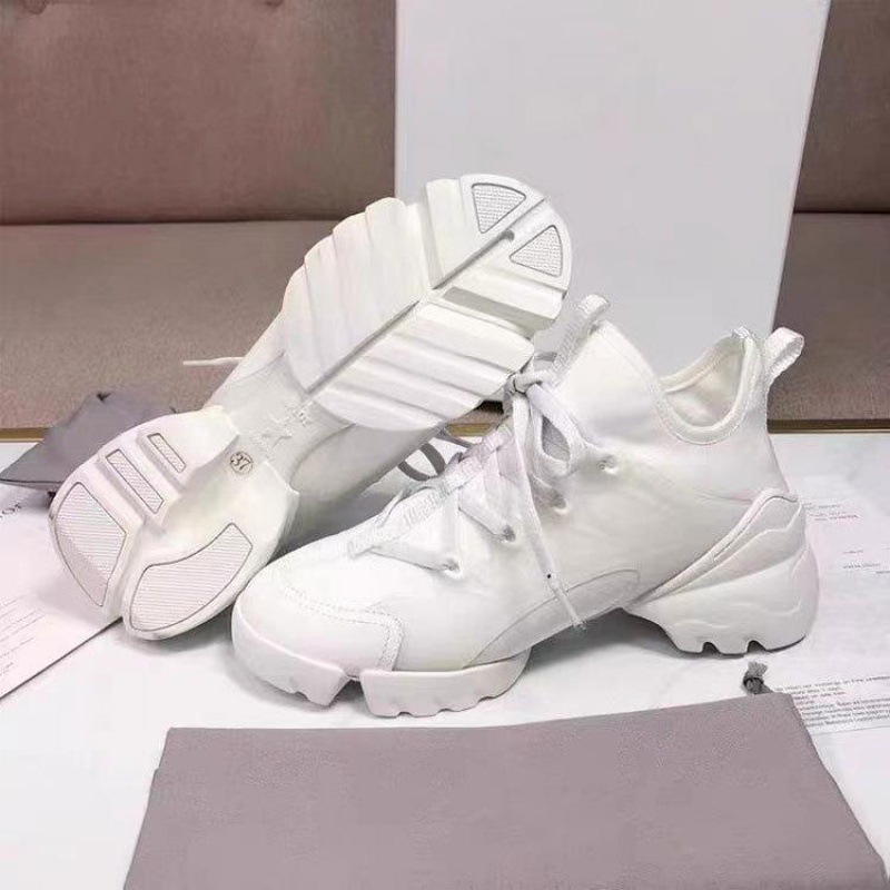 High end d family dad shoes women 2022 lace up thick sole with increased height, nude color sponge sole shoes, sports shoes super popular ins trend